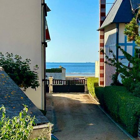 Magnifique Appartement Vue Mer A 50 M De La Plage Villers-sur-Mer Bagian luar foto